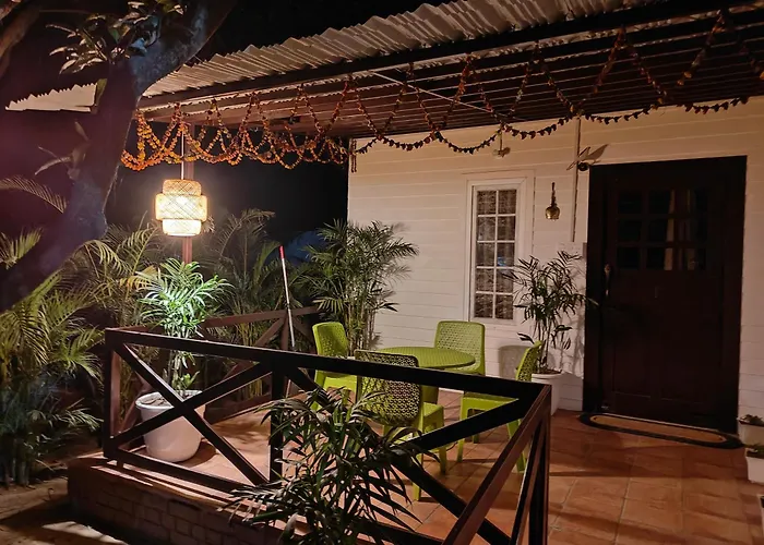 Shobhayan Inn, Airport Railway Station Pickup Free