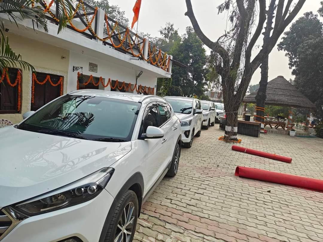 कैम्पिंग की जगह Shobhayan Inn, Airport Railway Station Pickup Free *